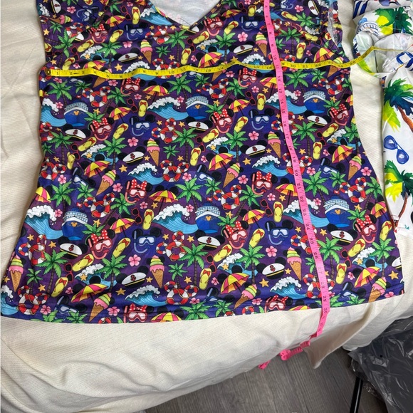 2 Disney Cruise Line women's shirts - size 2xl - Picture 5 of 5